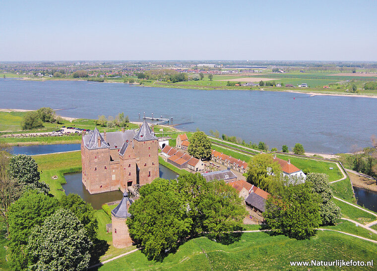 Schloss Loevestein Postkarte - Poederoijen (0331)
