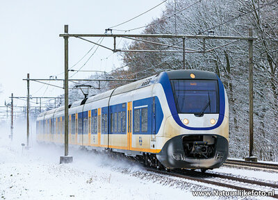 ansichtkaart Sprinter trein in de winter
