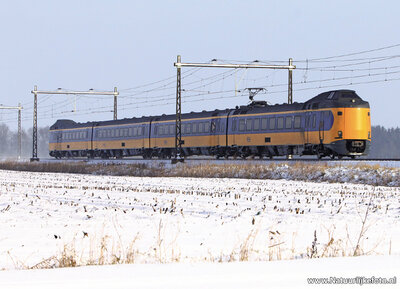ansichtkaart trein - de Koploper in de winter